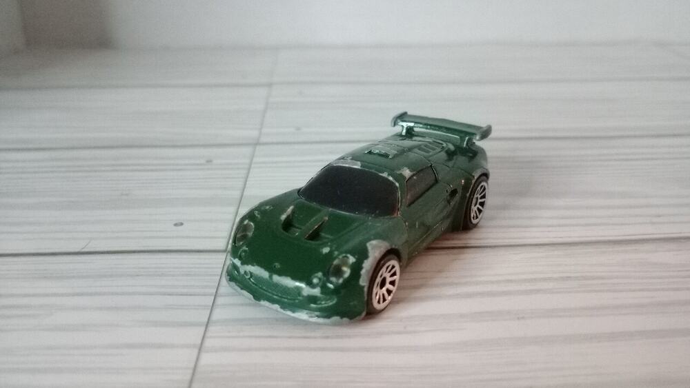 Hot Wheels - 04 Lotus Elite - Mcd's Corp 1:64 diecast